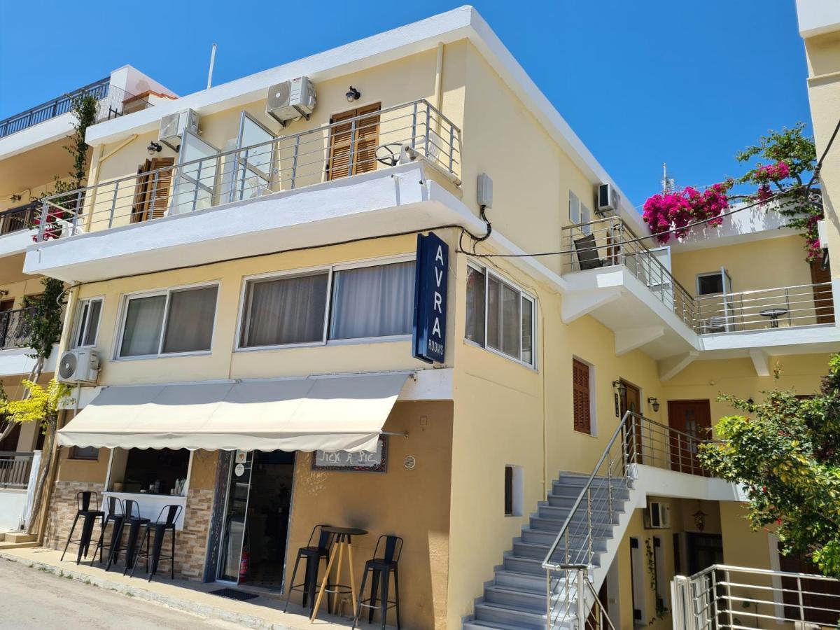 Avrahostelroom Карпатос Екстериор снимка