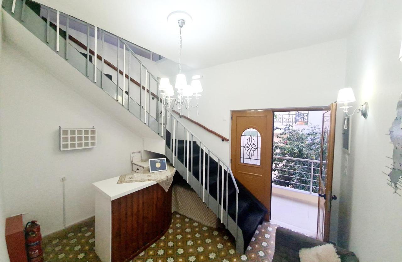 Avrahostelroom Карпатос Екстериор снимка